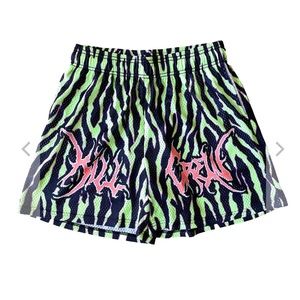 kill crew alien shorts